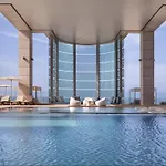 Royal Beach Perfect Flat